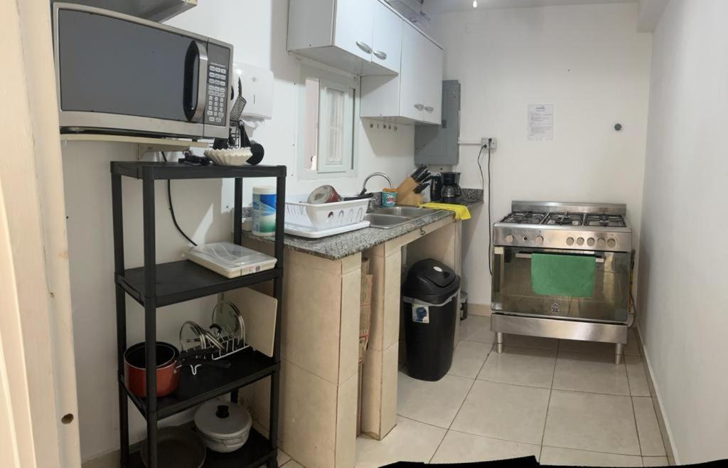 Hostal Familiar Carmencita Πόλη του Παναμά Εξωτερικό φωτογραφία